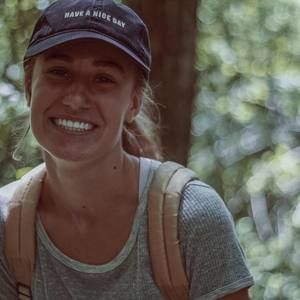 Meet your Posher, Claire